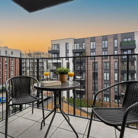 Steam Park Apartment
